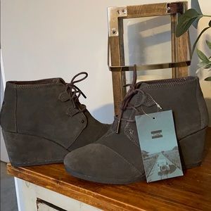 Brand New Never Worn Toms Grey Kala Wedge Booties
